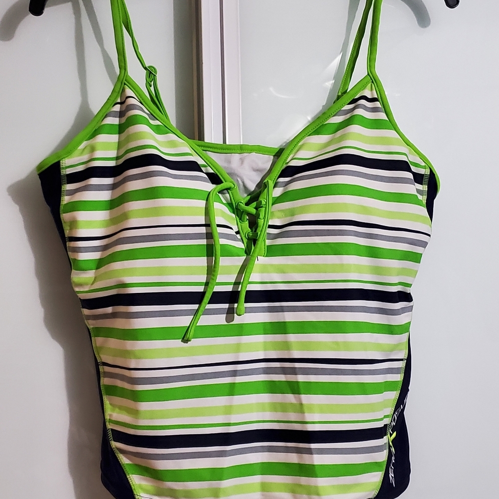 ZeroXPosur Swim Top Sz 16 EUC